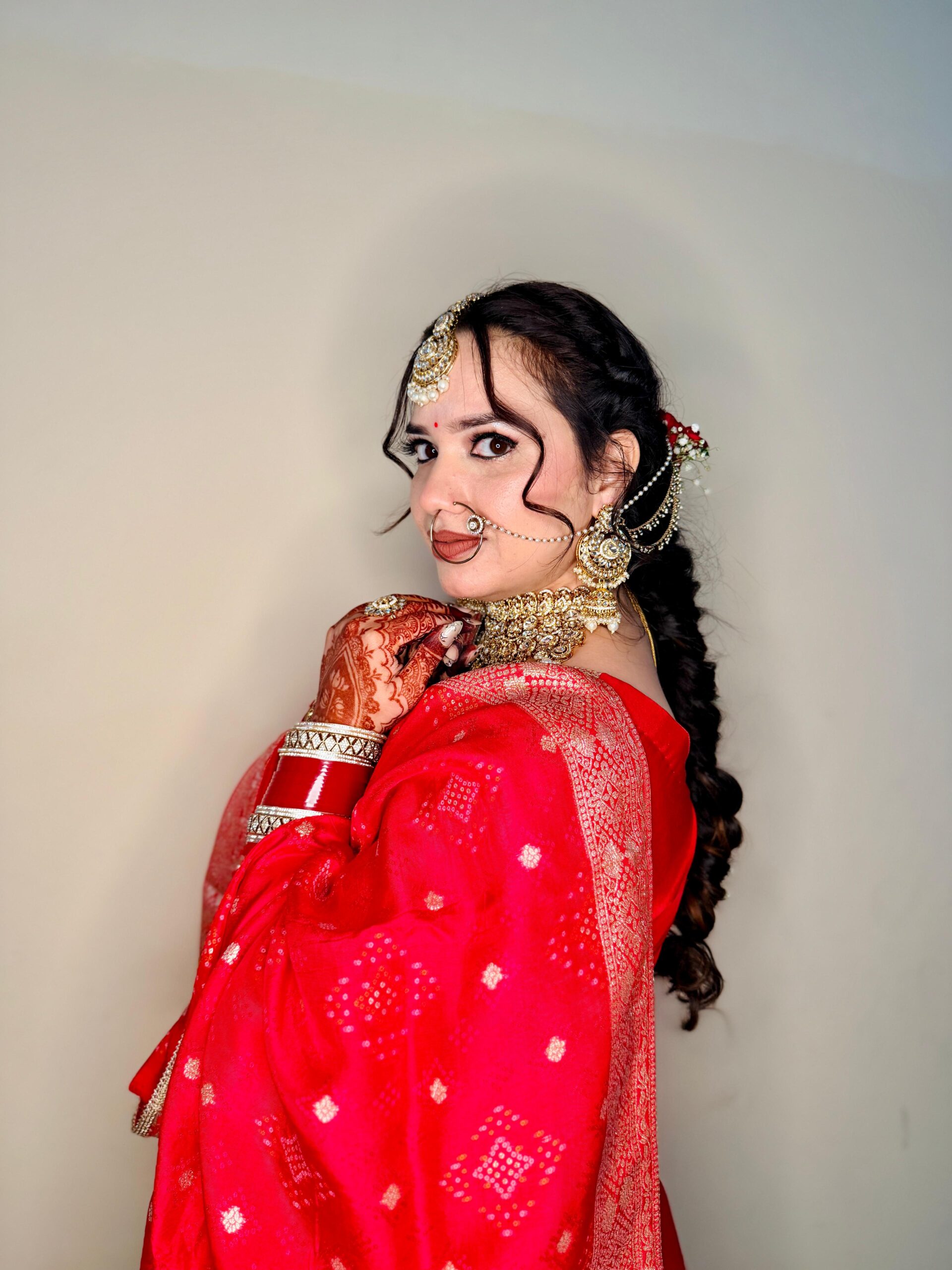 Bridal makeup service